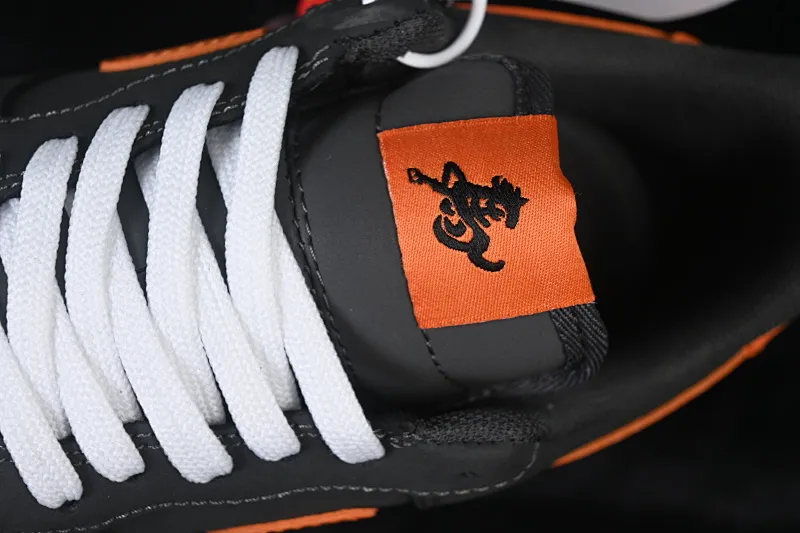 All categories Nk Air Force 1 Air Force series Nk Air Force 1 Low Air Force low top Nike Air Force 1'07 Low Year of the Horse limited edition Charcoal gray twilight orange Air Force 1 low top casual sneakers XY9025-004
